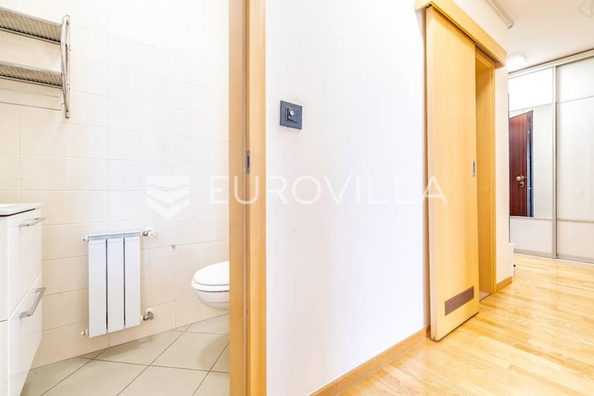 Apartmán Na predaj - GRAD ZAGREB ZAGREB