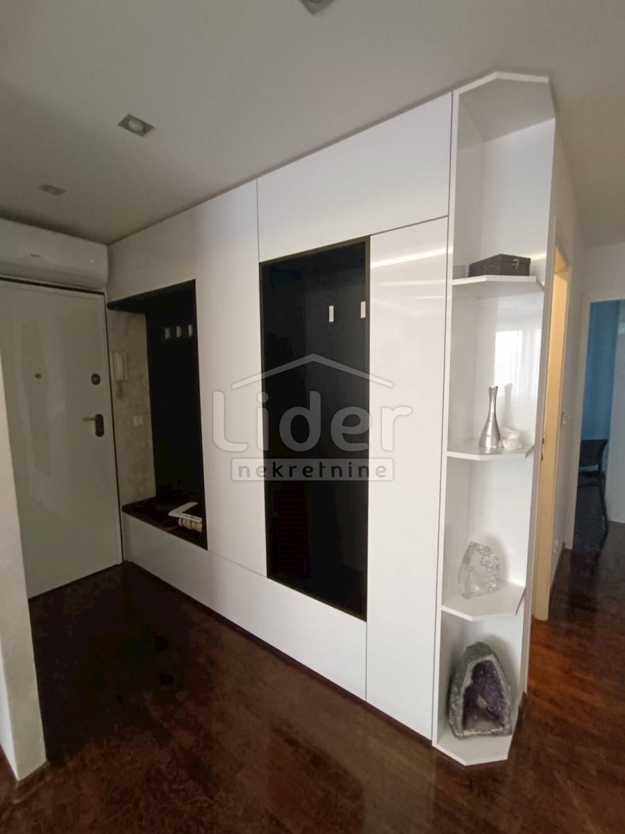 Flat For sale - PRIMORSKO-GORANSKA RIJEKA