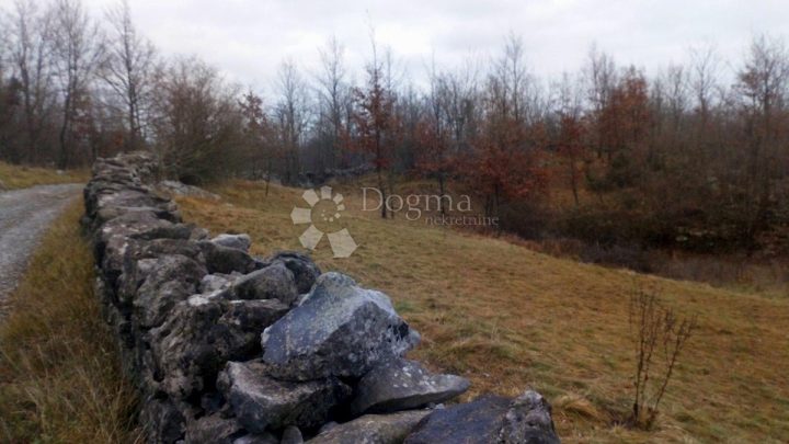 Land for sale 2190 m² – Veli Brgud