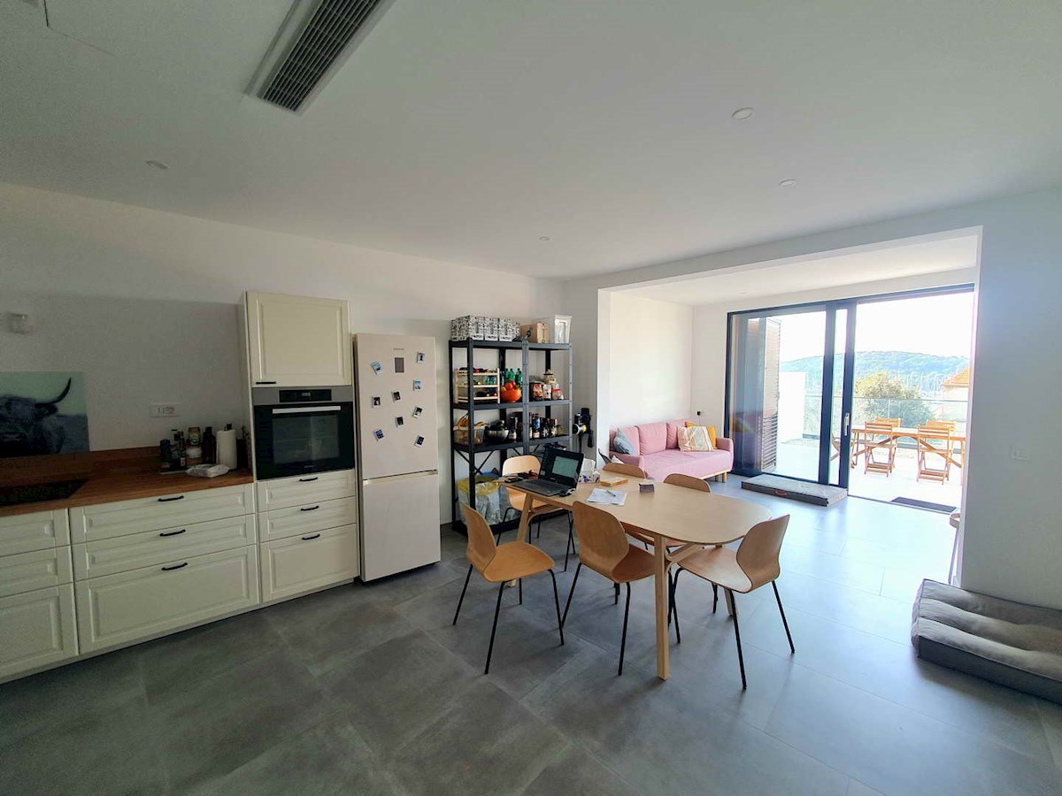 Apartmán Na predaj - ŠIBENSKO-KNINSKA ROGOZNICA