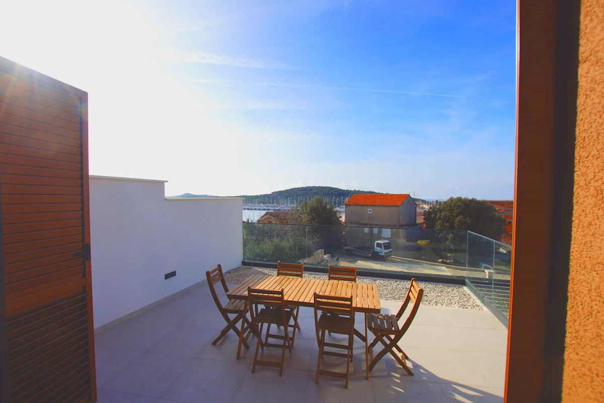 Apartmán Na predaj - ŠIBENSKO-KNINSKA ROGOZNICA