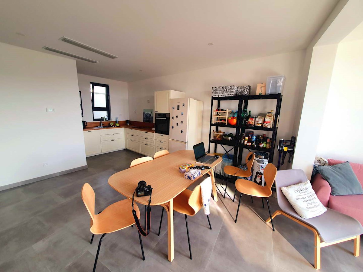 Apartmán Na predaj - ŠIBENSKO-KNINSKA ROGOZNICA