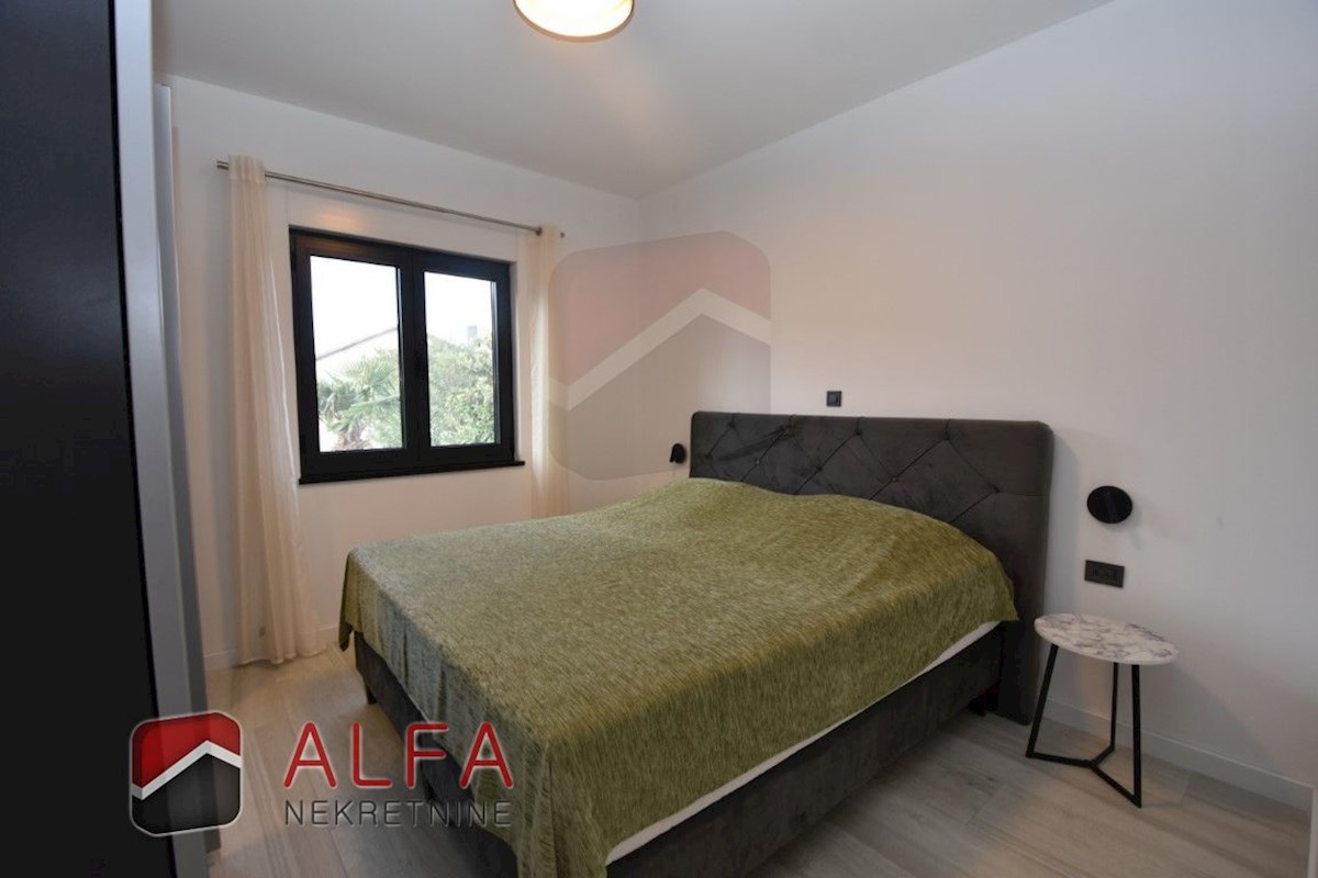 Apartma Na predaj - ŠIBENSKO-KNINSKA VODICE