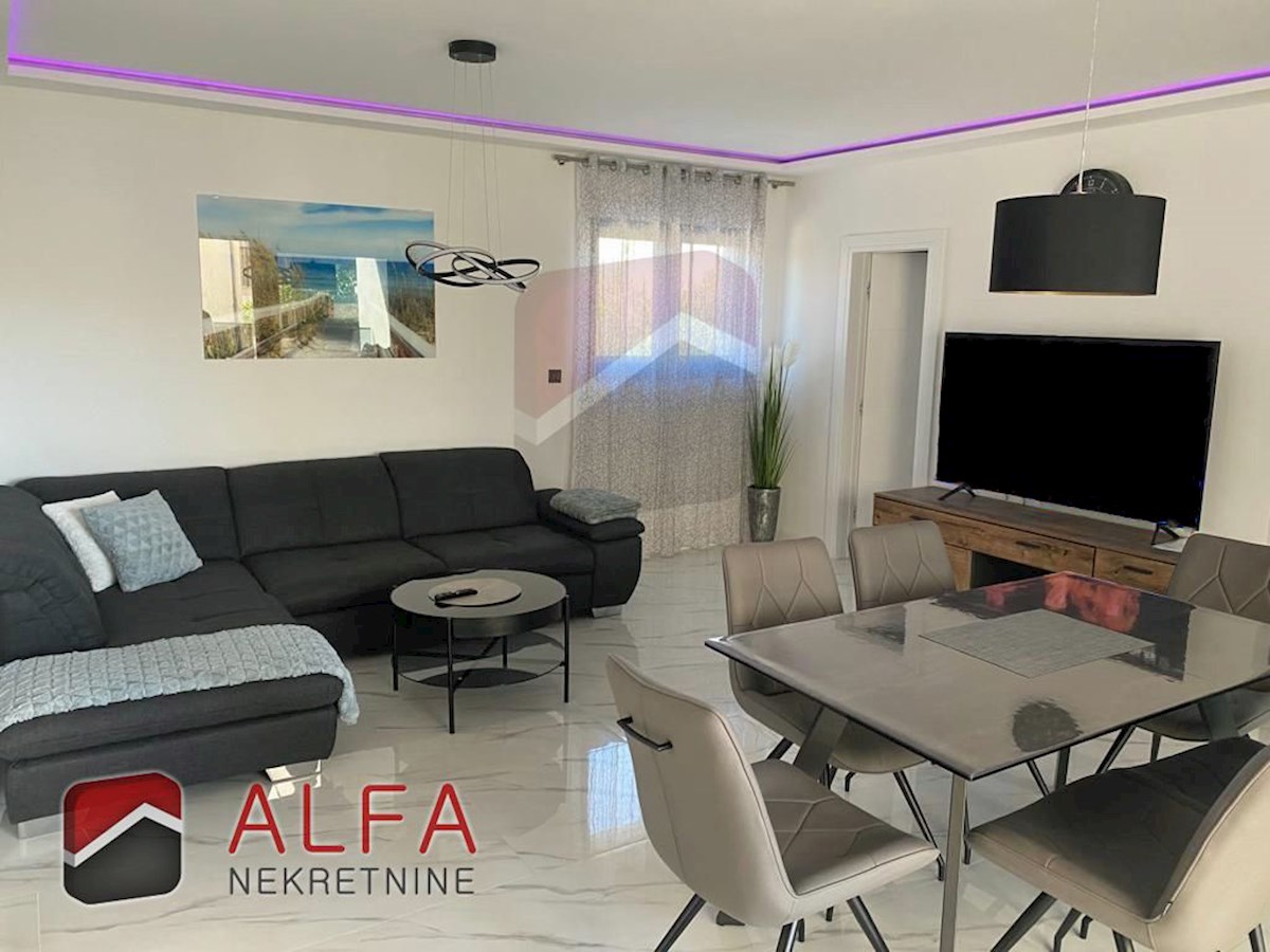 Apartma Na predaj - ŠIBENSKO-KNINSKA VODICE