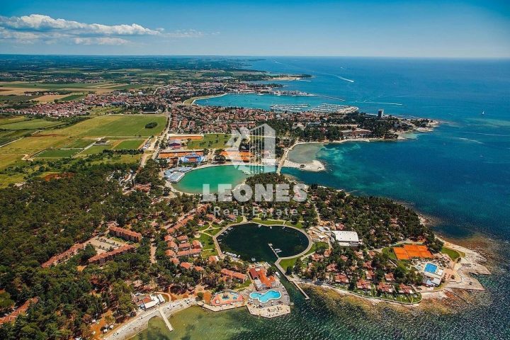 Land for sale 1854 m² – Umag