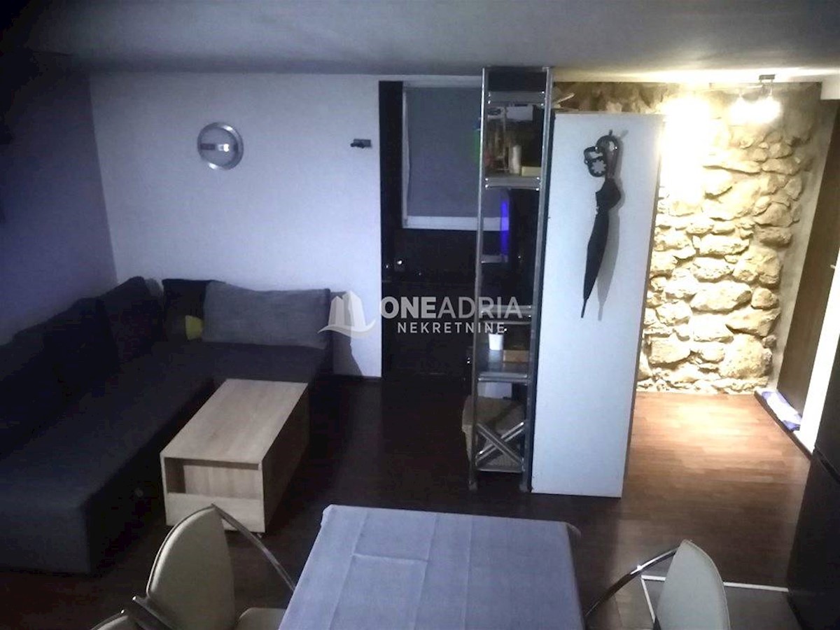 Flat For sale - PRIMORSKO-GORANSKA KRK