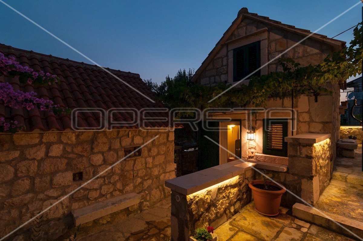 Maison À vendre - SPLITSKO-DALMATINSKA OMIŠ