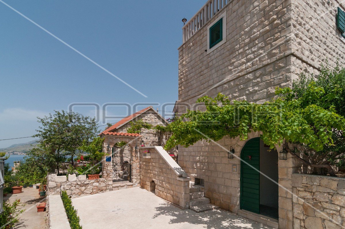 Maison À vendre - SPLITSKO-DALMATINSKA OMIŠ