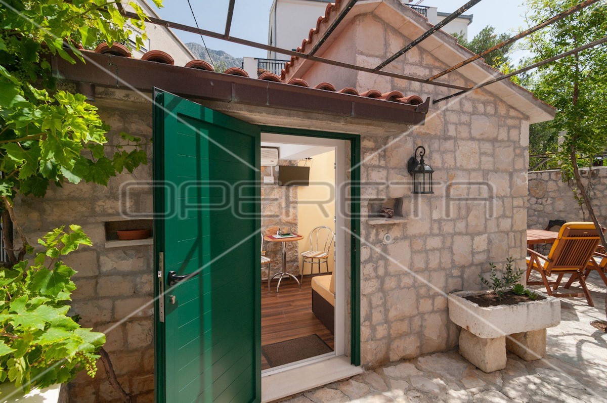 Maison À vendre - SPLITSKO-DALMATINSKA OMIŠ