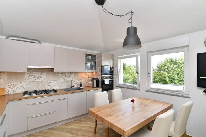 Apartma na predaj 110 m² – Kastav