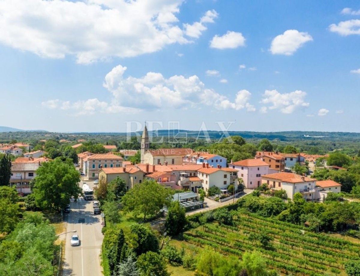 Grundstück Zu verkaufen NEDEŠĆINA