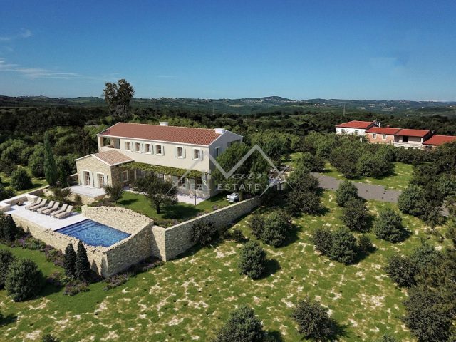 Casa In vendita - Istarska Novigrad - foto 5/8
