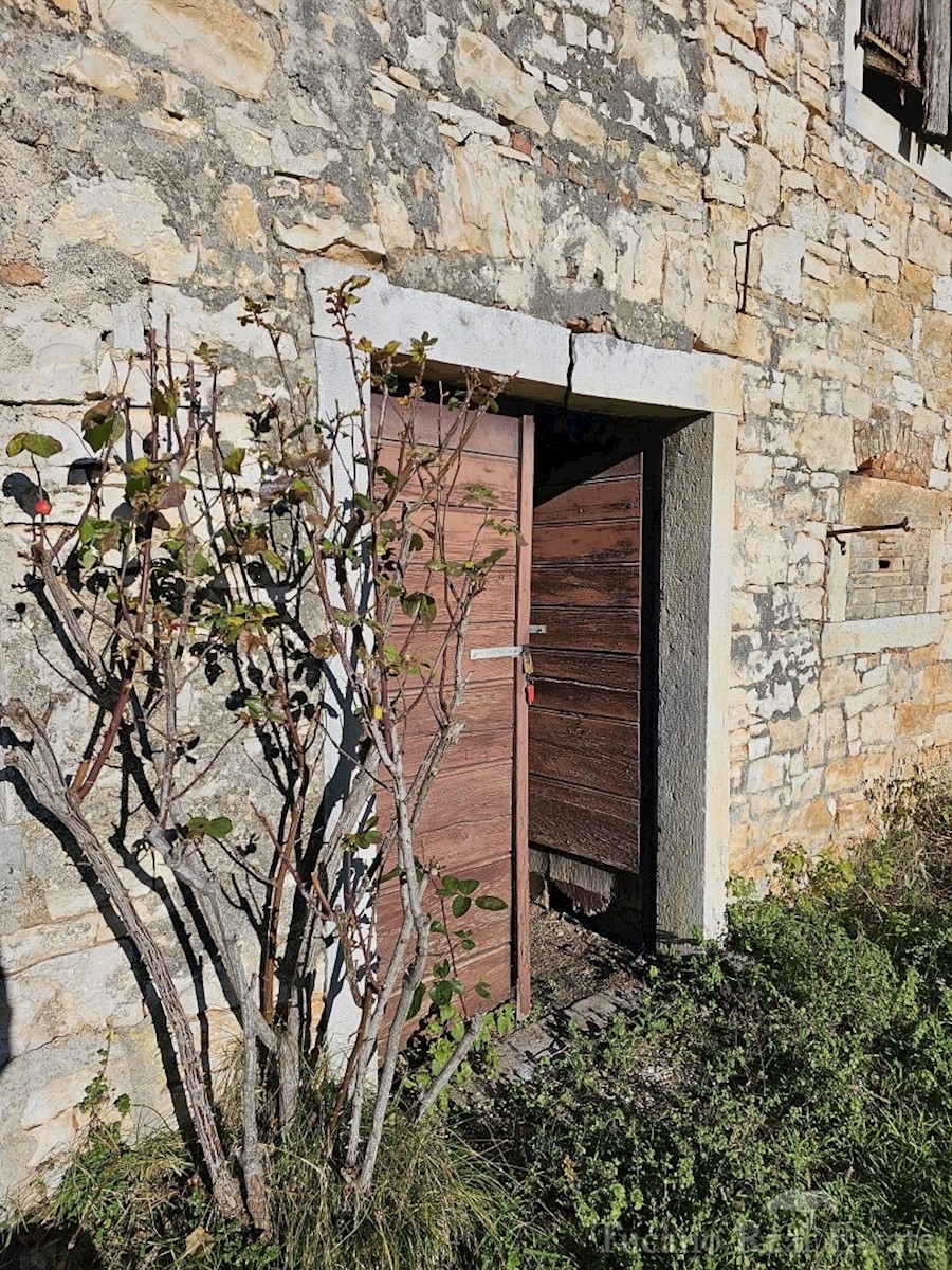 Haus Zu verkaufen - ISTARSKA TAR-VABRIGA