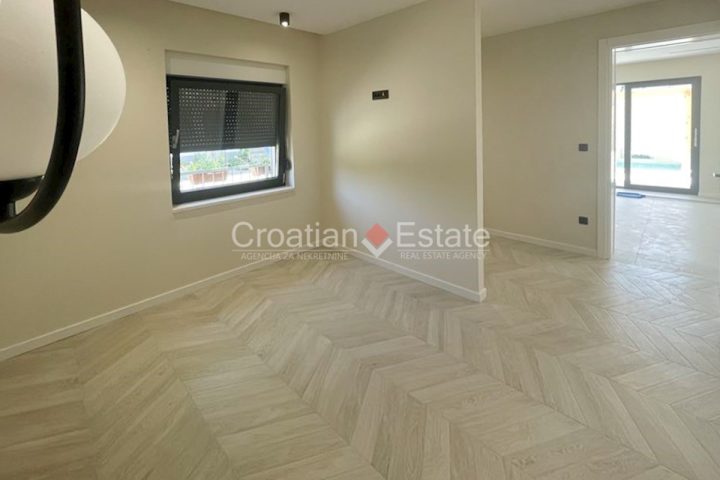 Maison À vendre - Splitsko-dalmatinska Trogir - foto 3/19