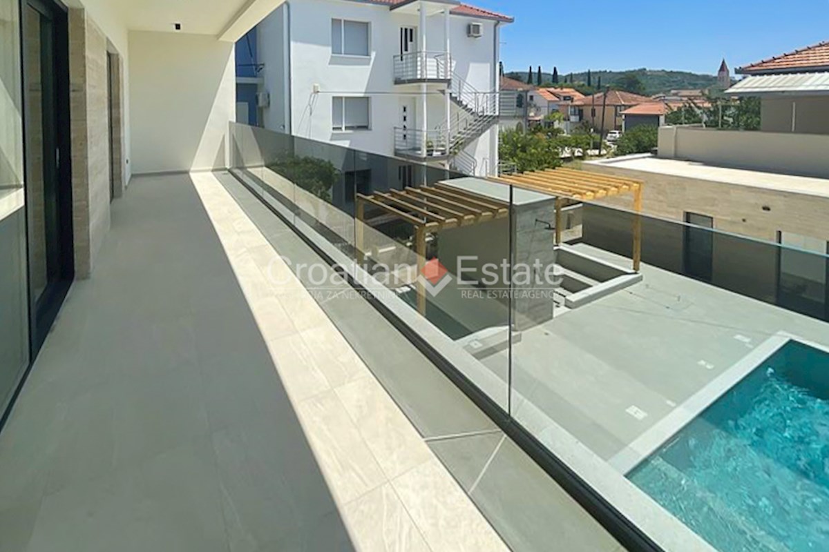 Casa In vendita - SPLITSKO-DALMATINSKA TROGIR