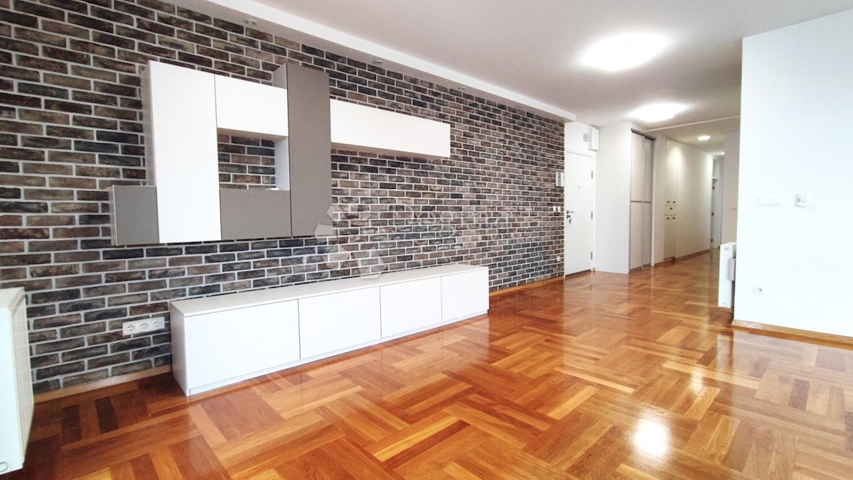 Apartmán Na predaj - GRAD ZAGREB ZAGREB