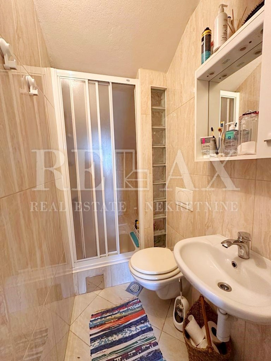 Flat For sale - PRIMORSKO-GORANSKA CRIKVENICA