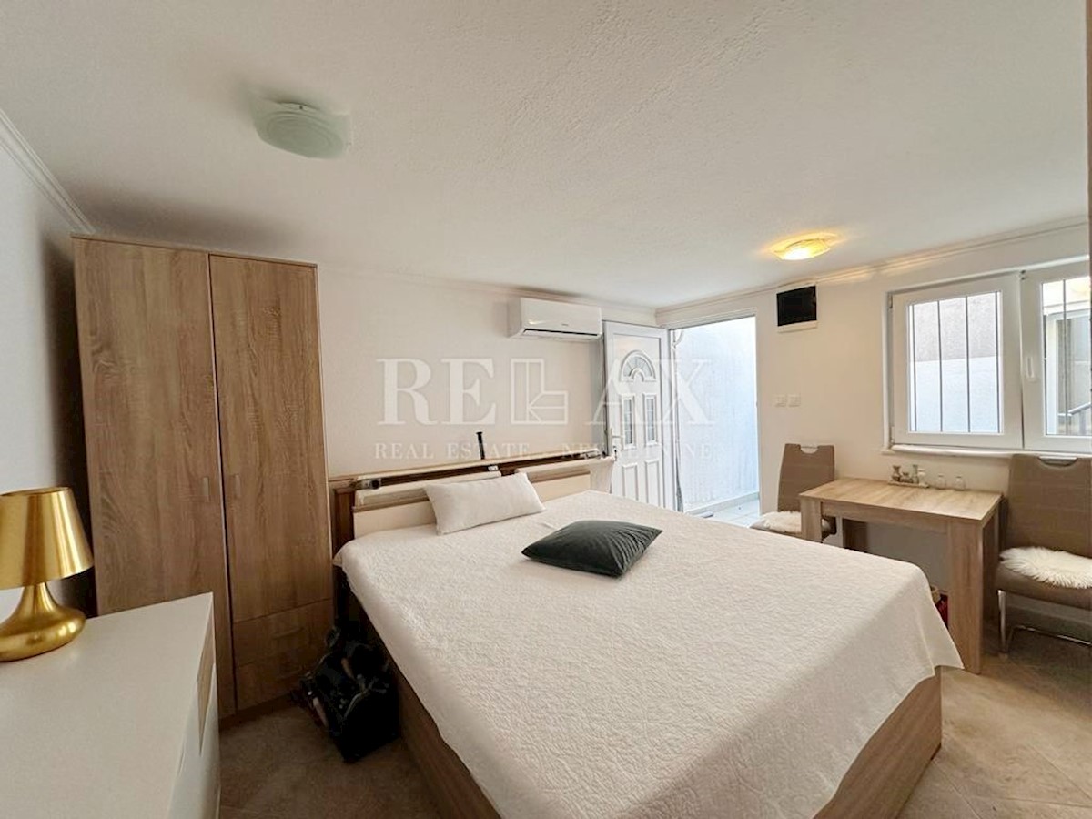 Flat For sale - PRIMORSKO-GORANSKA CRIKVENICA