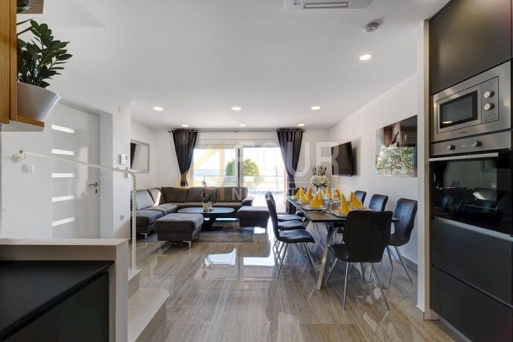 Apartma na predaj 202 m² – Dramalj