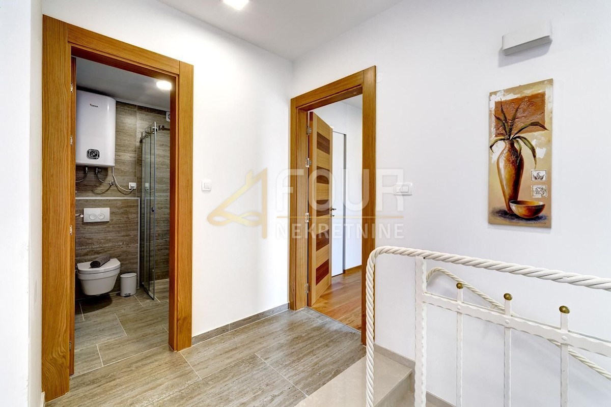 Apartmán Na predaj - PRIMORSKO-GORANSKA CRIKVENICA