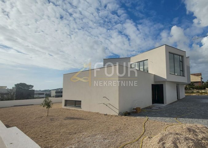Kuća na prodaju 150 m² – Vodice