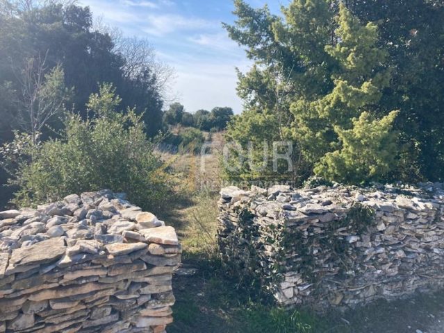 Parcela na predaj 504 m² – Marčana