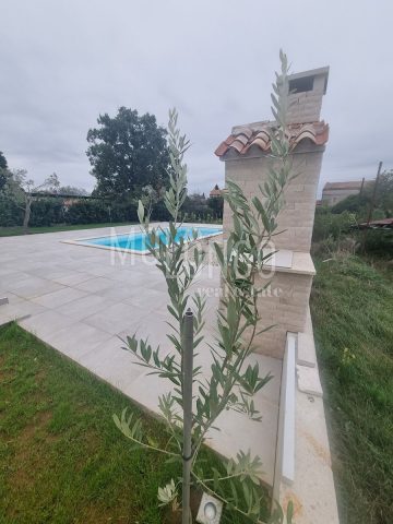 Hiša Naprodaj - Istarska Barban - foto 2/25