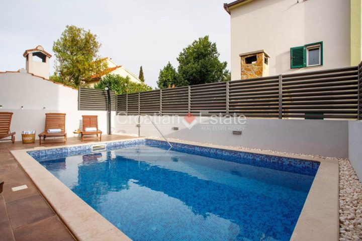 Casa in vendita 215 m² – Čiovo