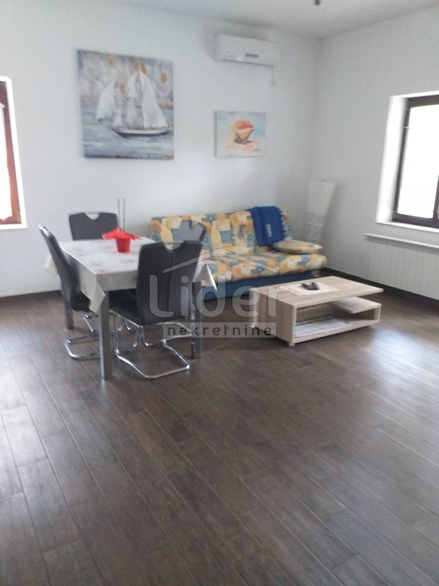 Apartma Za najem - PRIMORSKO-GORANSKA KASTAV