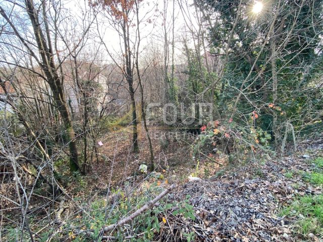 Land for sale 1561 m² – Kastav
