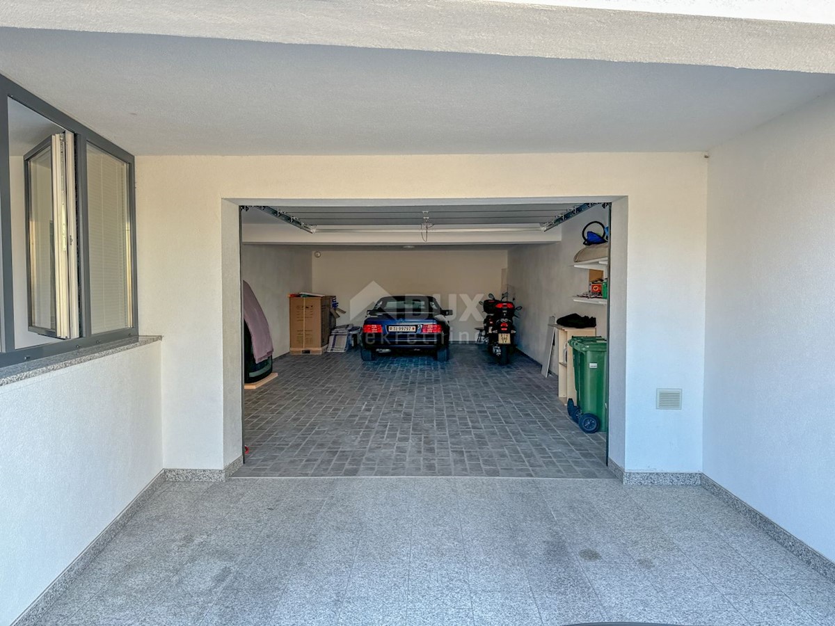Appartement À vendre - PRIMORSKO-GORANSKA Crikvenica