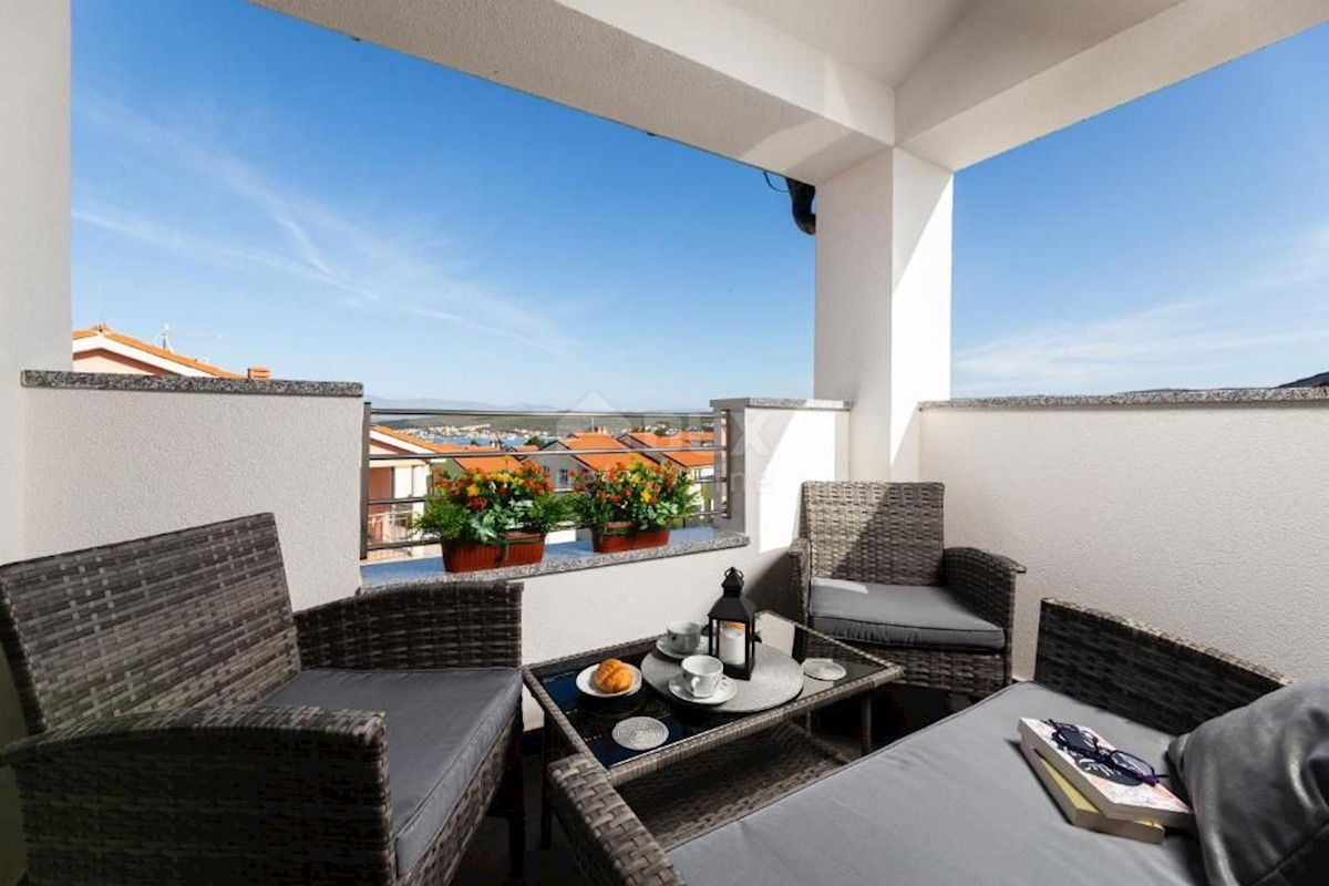 Flat For sale - PRIMORSKO-GORANSKA KRK