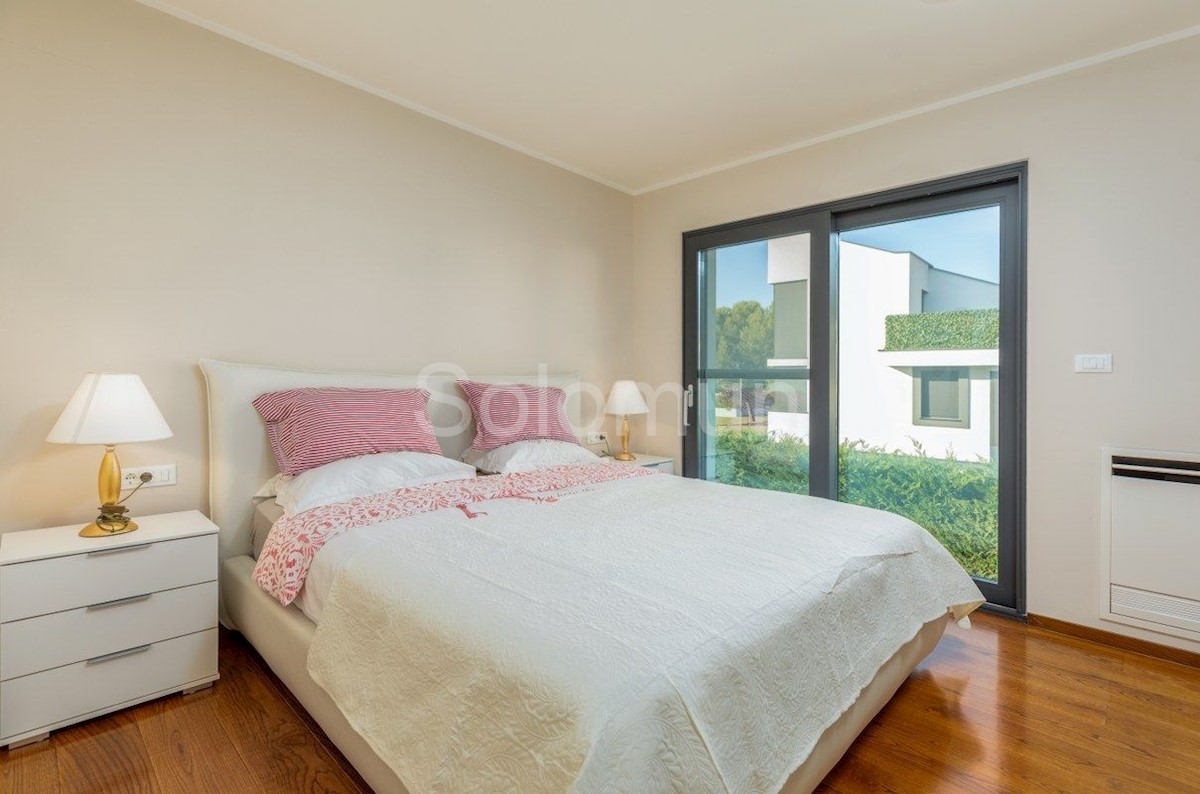 Casa In vendita - ISTARSKA FAŽANA