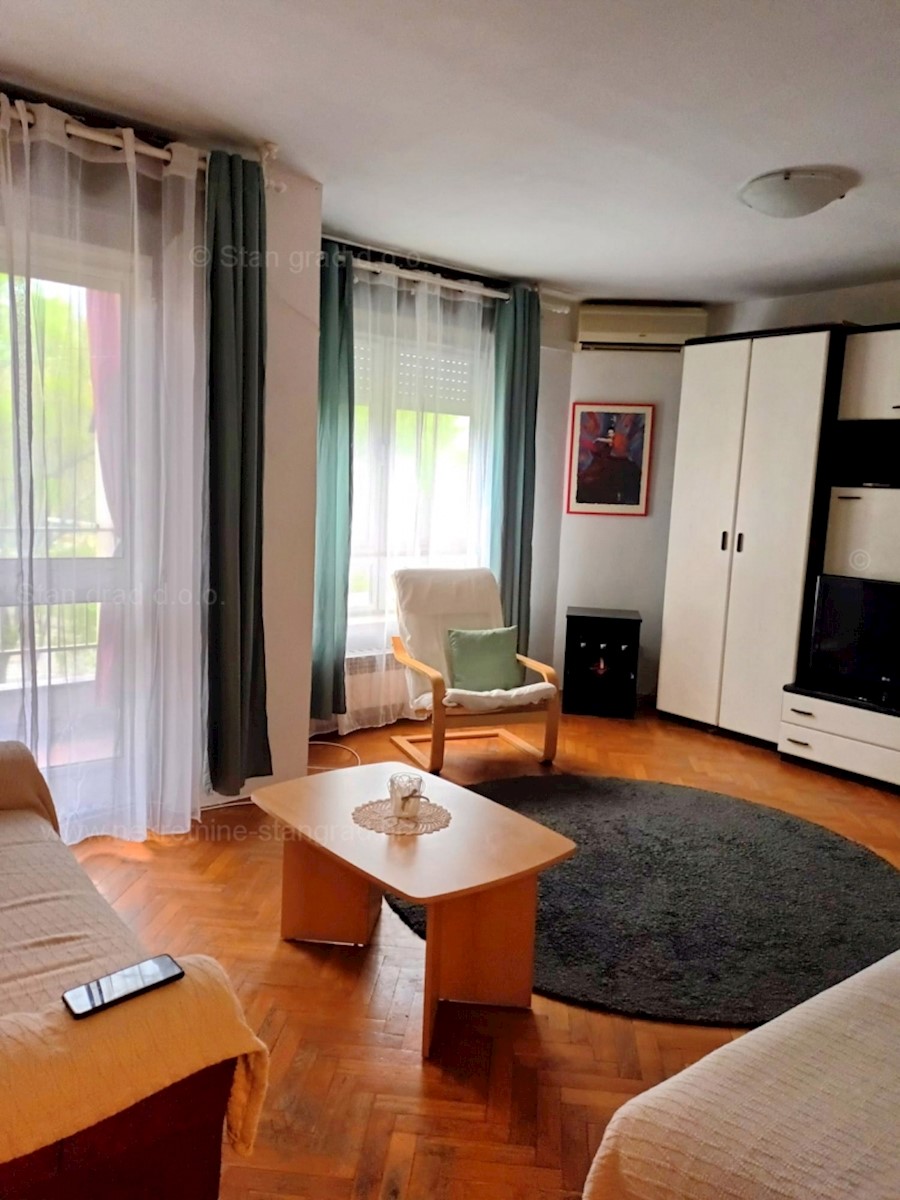 Apartment Zu verkaufen