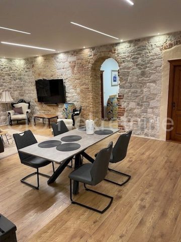 Flat For rent - Splitsko-dalmatinska Split - foto 2/14