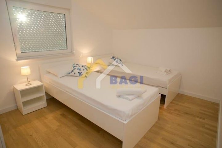 Apartma Naprodaj - Ličko-senjska Novalja - foto 4/14
