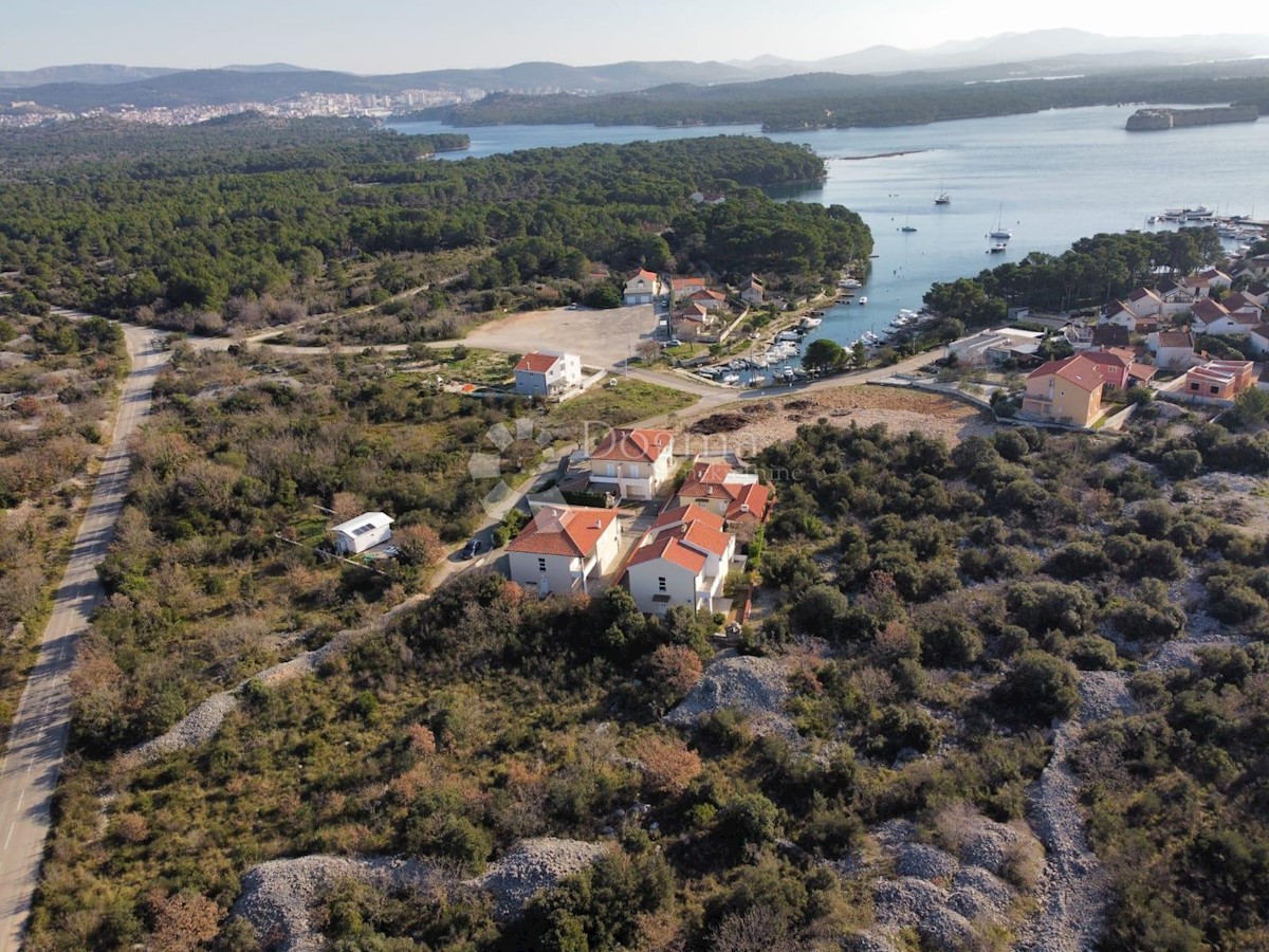 Terreno In vendita - ŠIBENSKO-KNINSKA ŠIBENIK