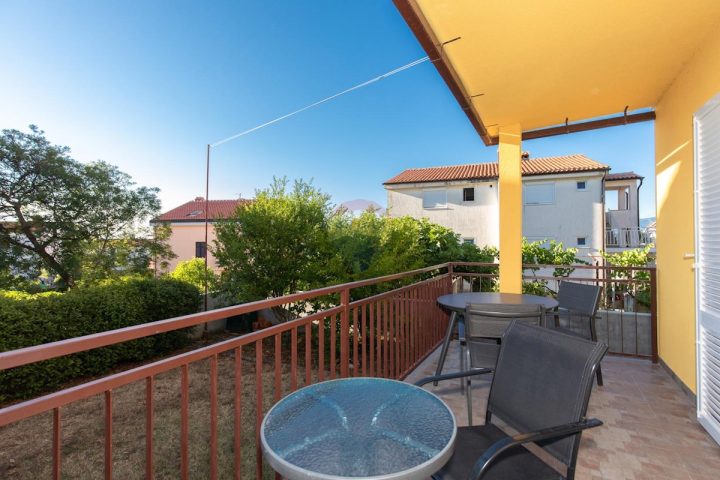 Flat for sale 48 m² – Njivice