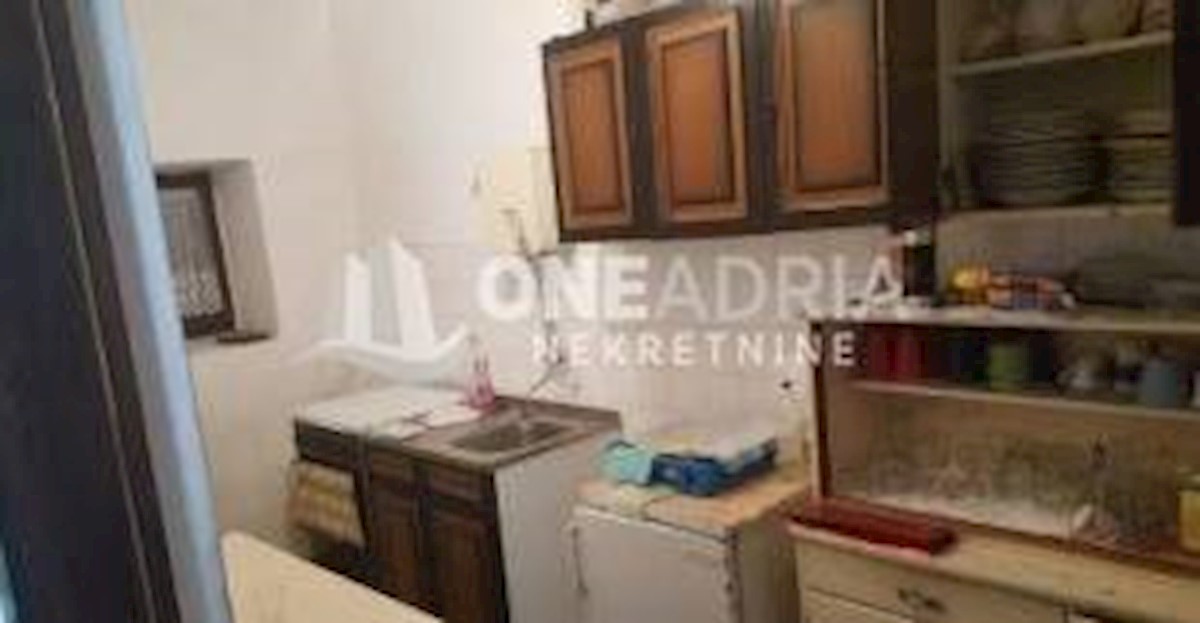 Kuća Na prodaju - PRIMORSKO-GORANSKA VINODOLSKA OPĆINA
