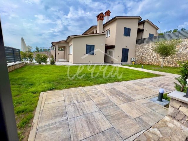 Haus Zu verkaufen - Istarska Labin - foto 3/18