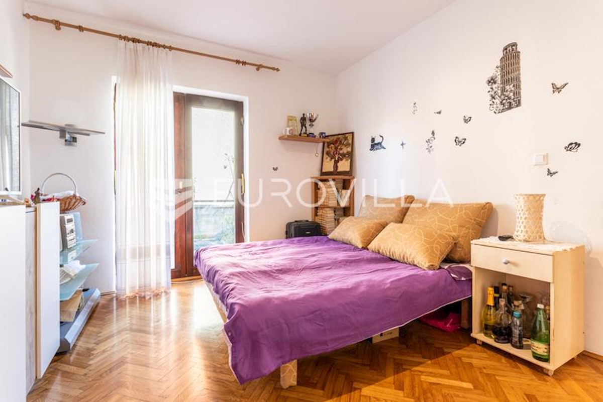 Apartmán Na predaj - SPLITSKO-DALMATINSKA SPLIT