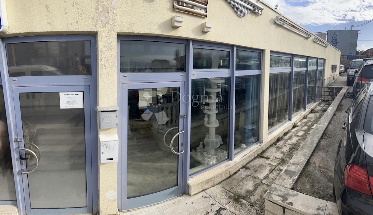 Business premises For sale