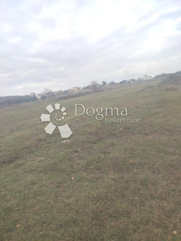 Parcela Na predaj - Istarska Marčana - foto 2/2