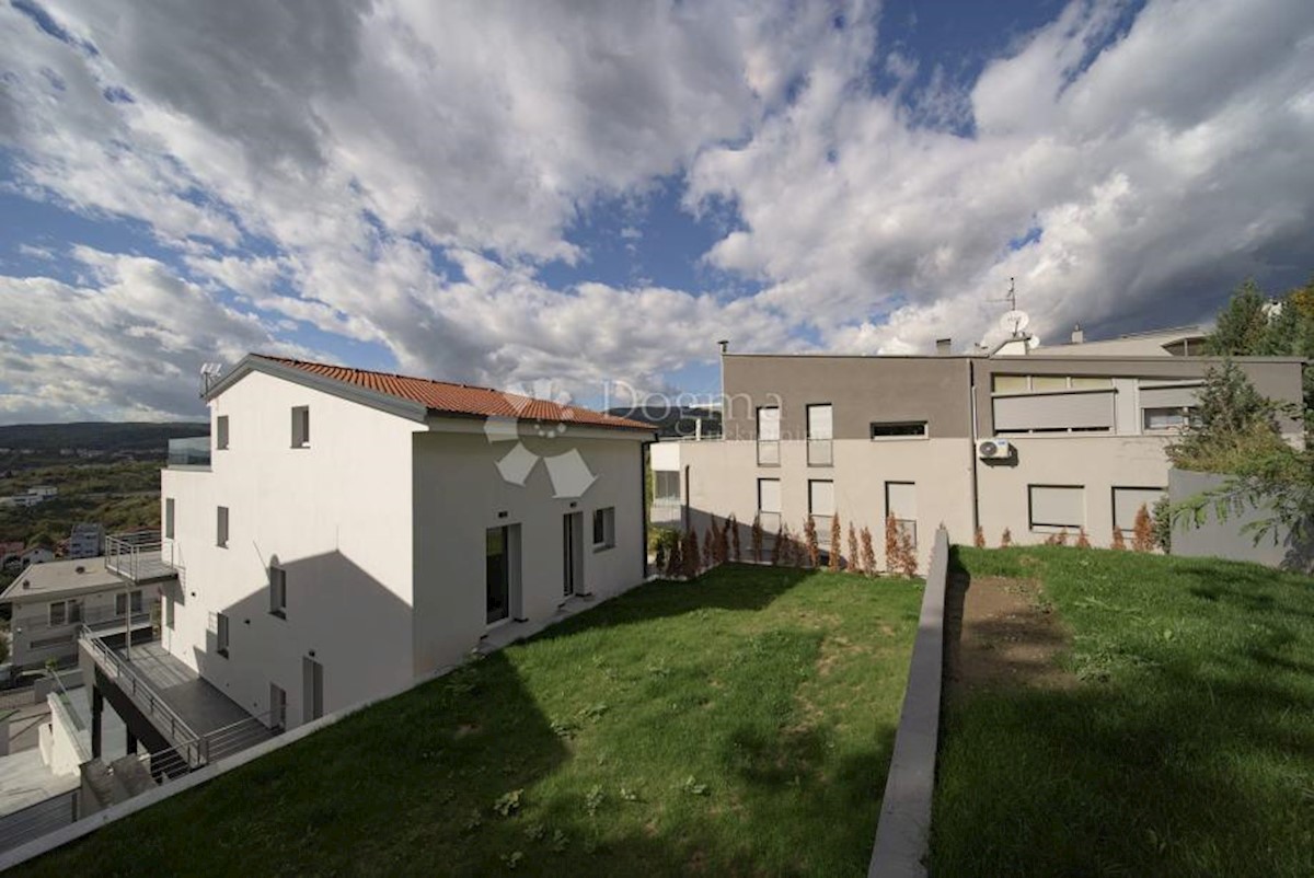 Apartmán Na predaj - GRAD ZAGREB ZAGREB