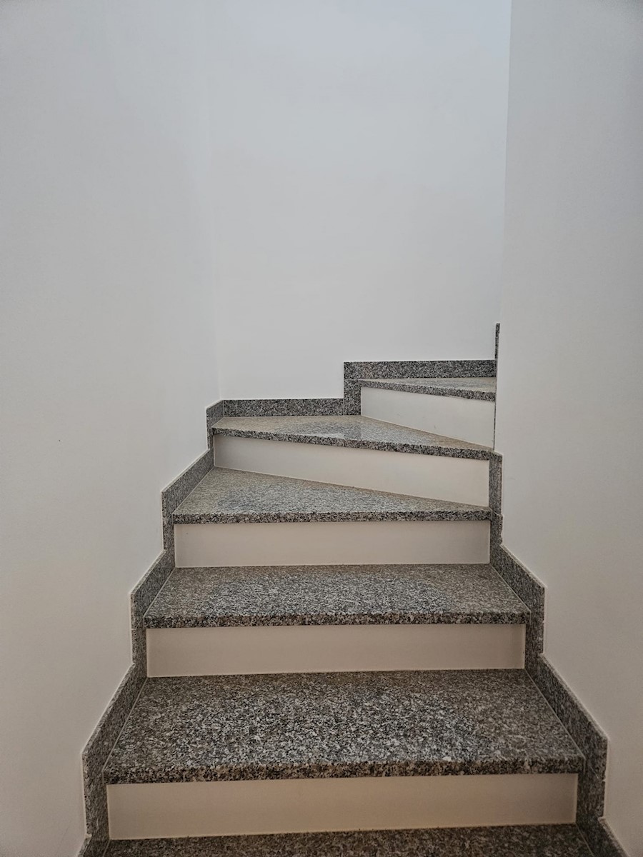 Apartma Na predaj - PRIMORSKO-GORANSKA CRIKVENICA