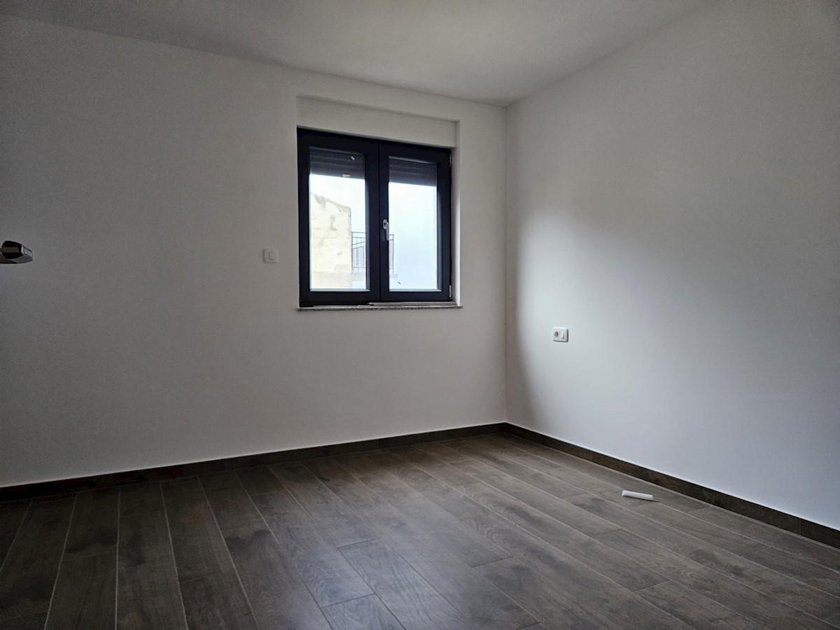 Apartma Na predaj - PRIMORSKO-GORANSKA CRIKVENICA