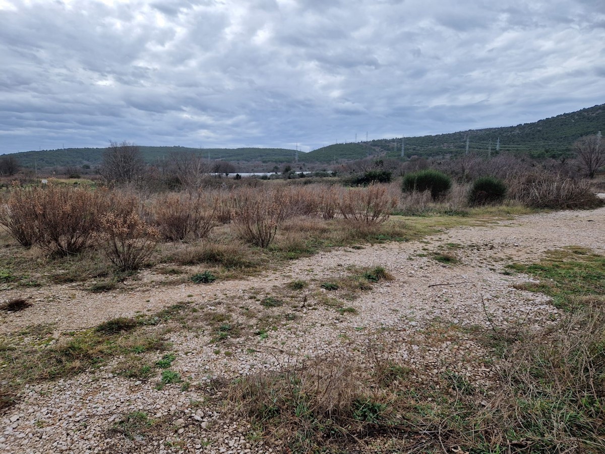 Pozemok Na predaj - ŠIBENSKO-KNINSKA ŠIBENIK