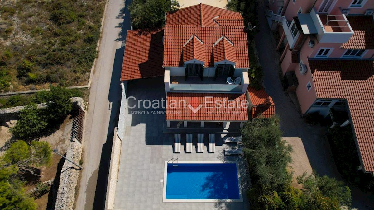 Haus Zu verkaufen - SPLITSKO-DALMATINSKA TROGIR