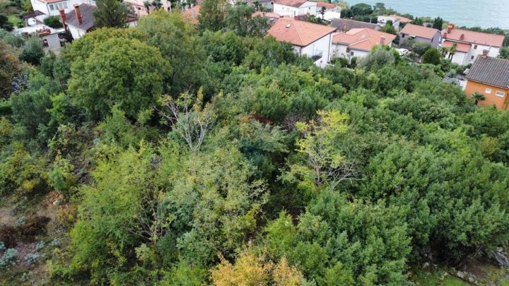 Land for sale 1583 m² – Rijeka