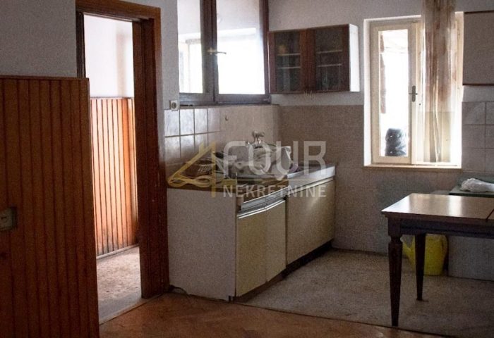 Flat for sale 89 m² – Marčeljeva Draga